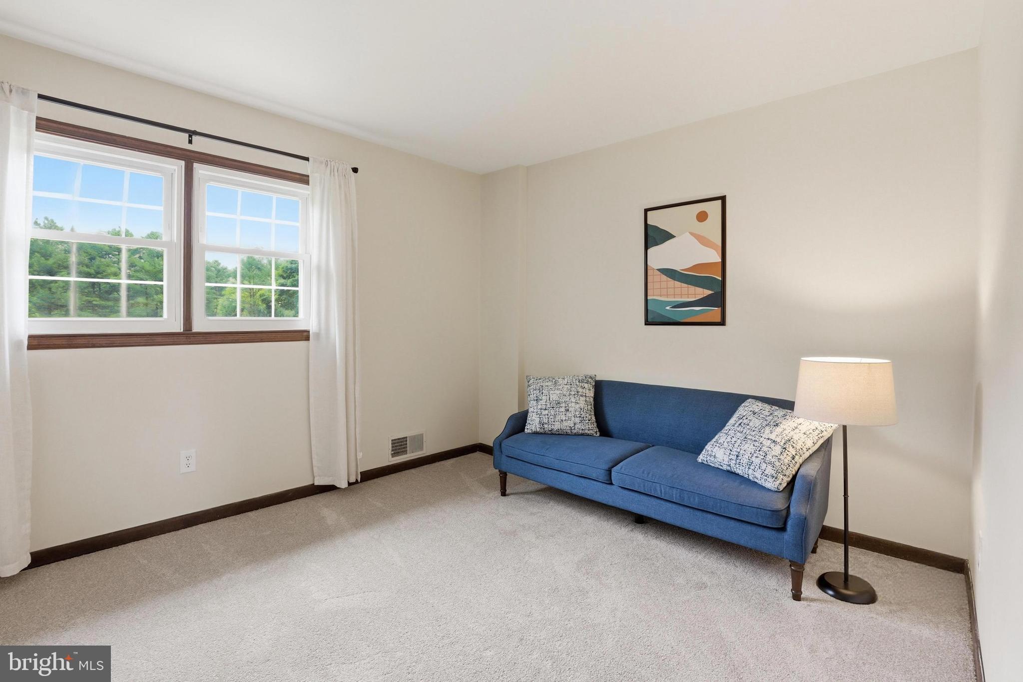 1853 VANDYKE GREENSPRING ROAD