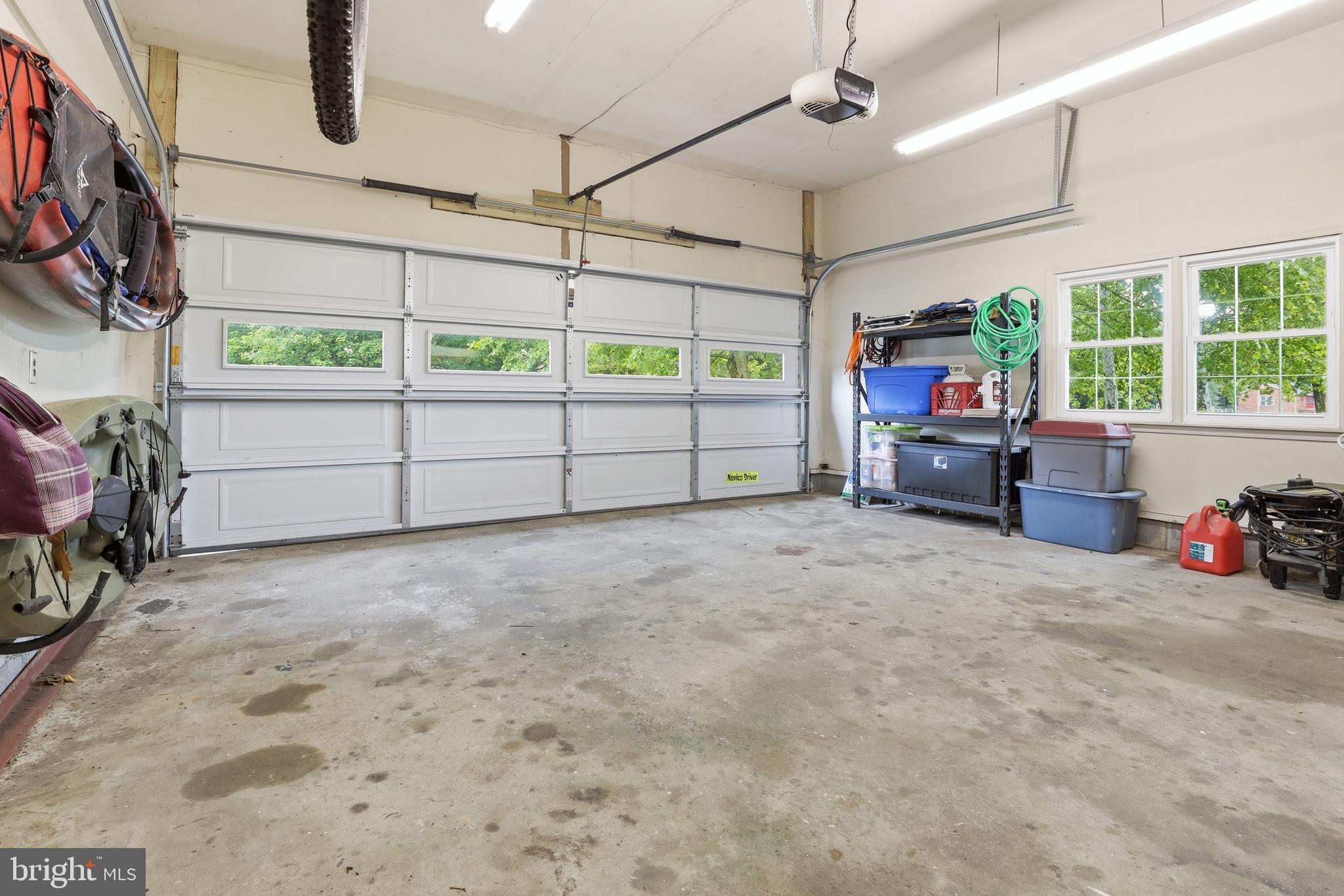 1853 VANDYKE GREENSPRING ROAD