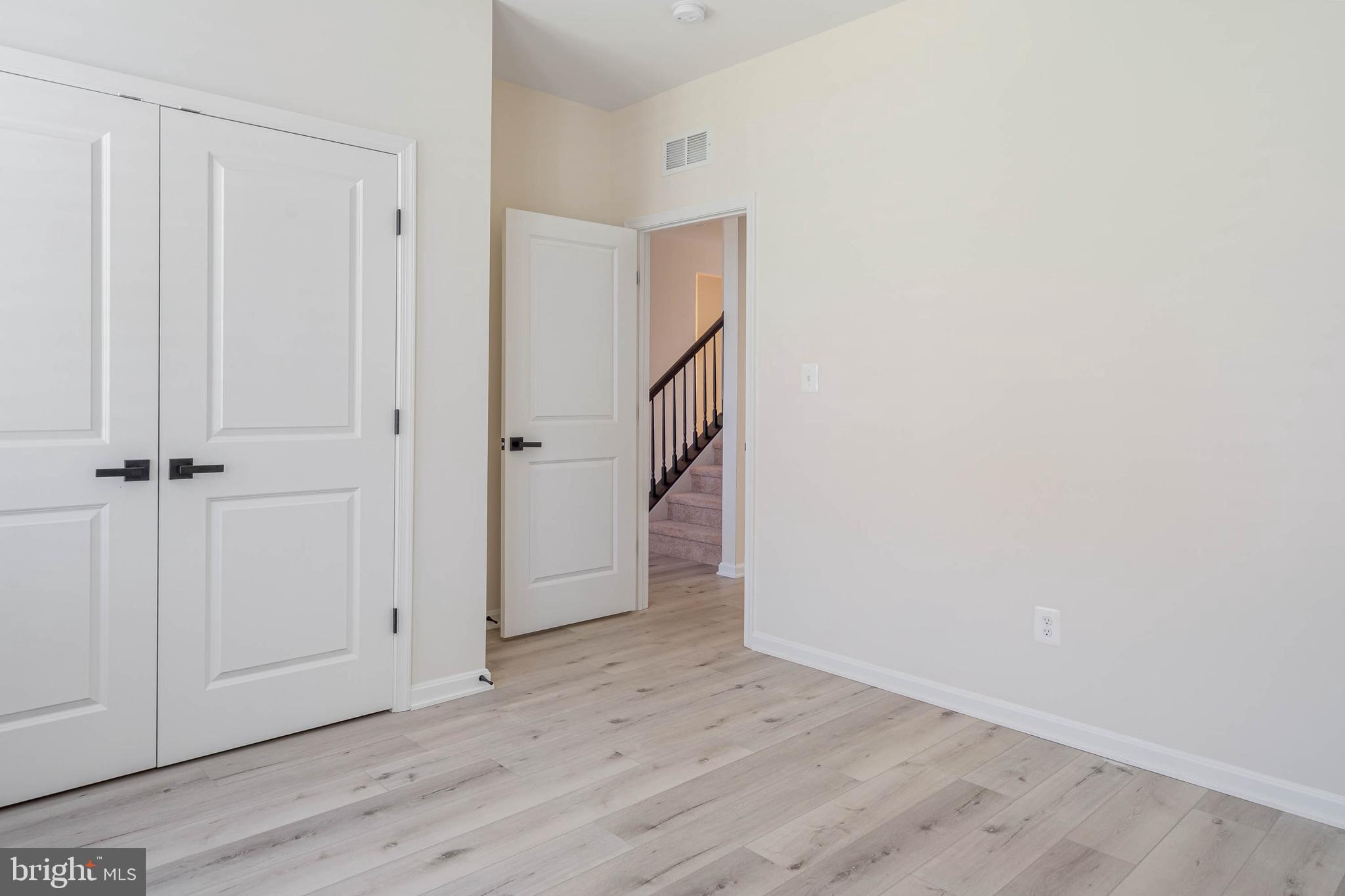 20202 GREYTHORNE LANE
