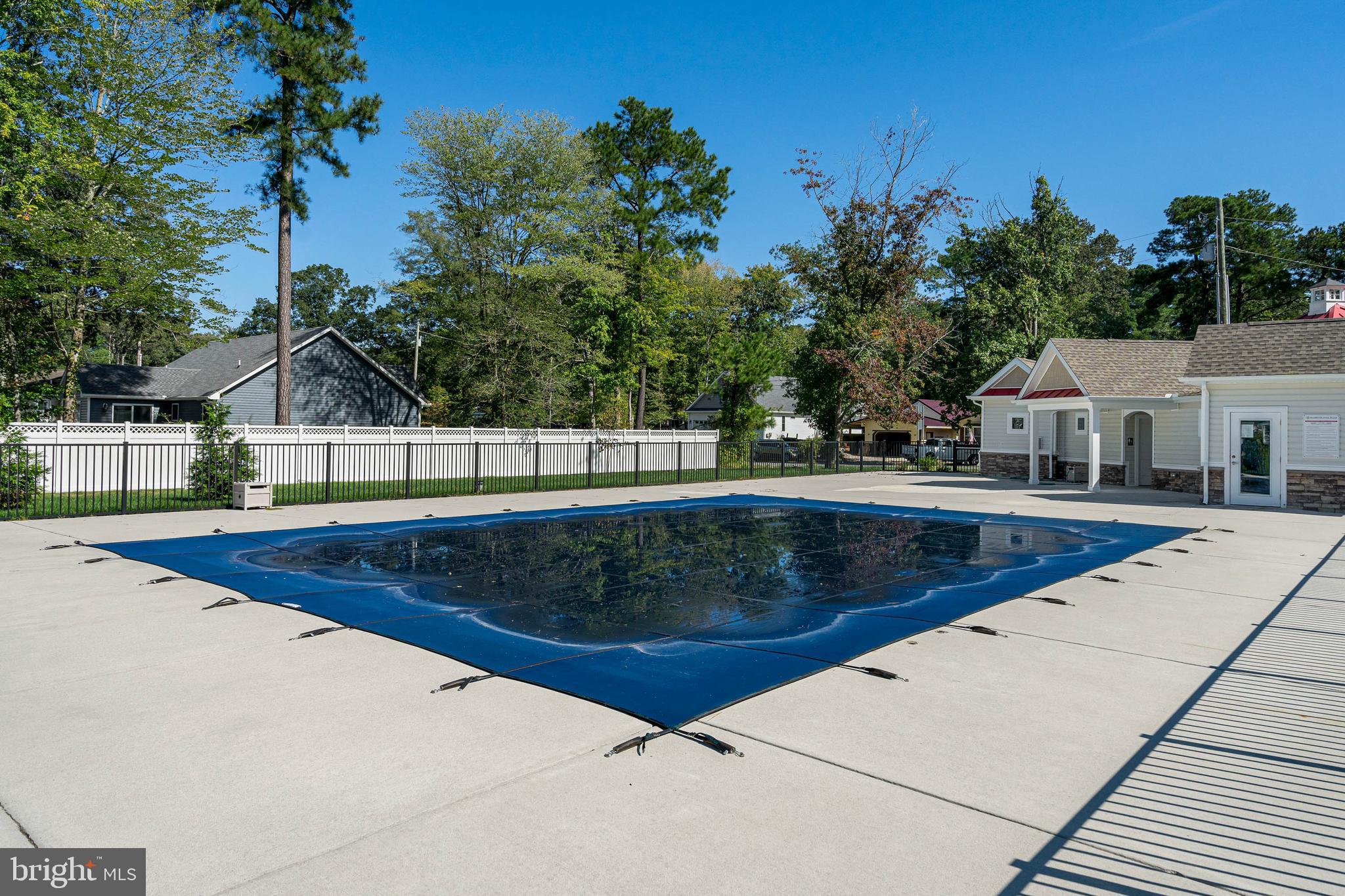20202 GREYTHORNE LANE