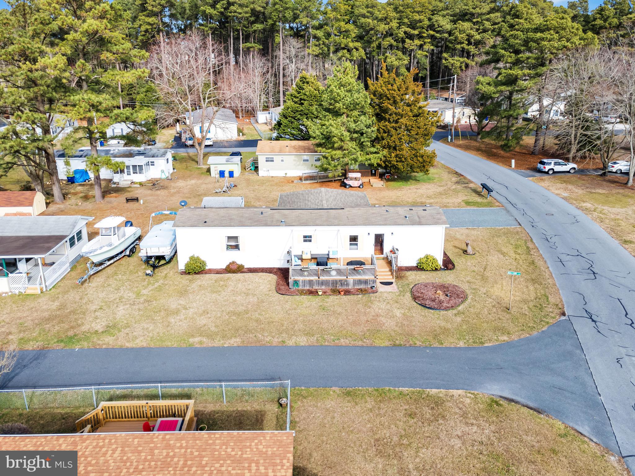 26930 WHITE HOUSE 53947