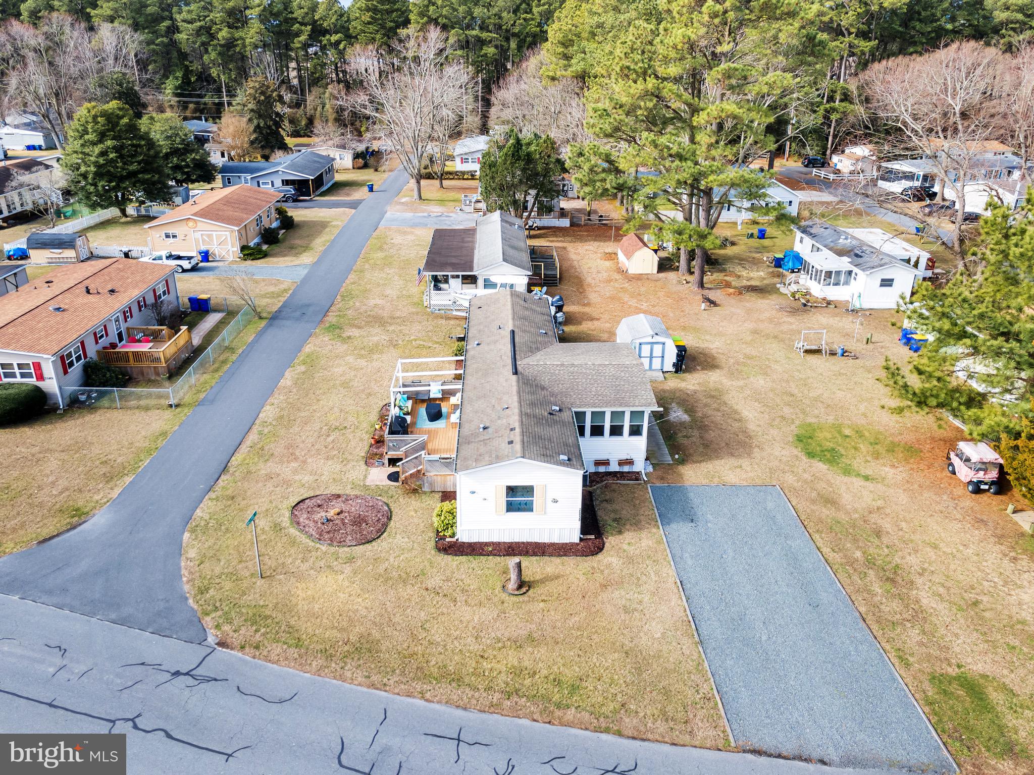 26930 WHITE HOUSE 53947