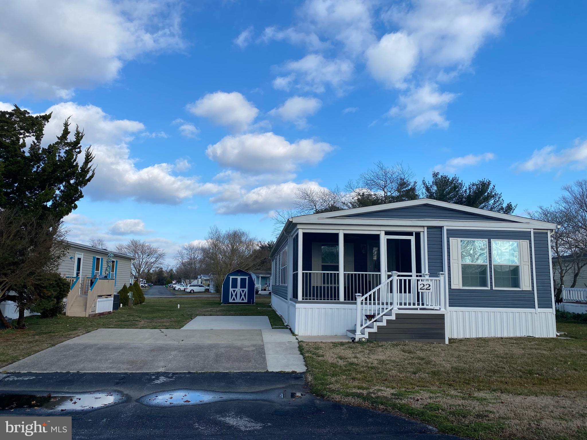 22 BRISTOL WAY 55821