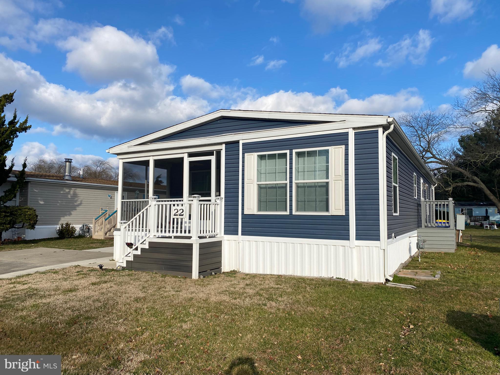 22 BRISTOL WAY 55821