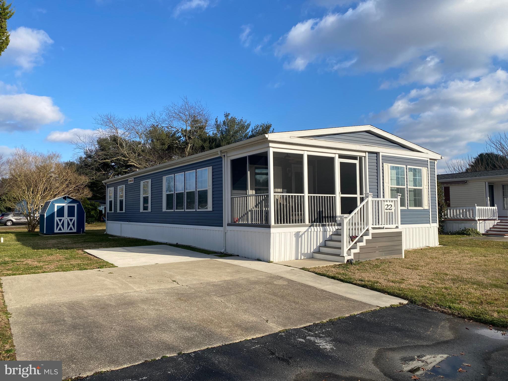 22 BRISTOL WAY 55821