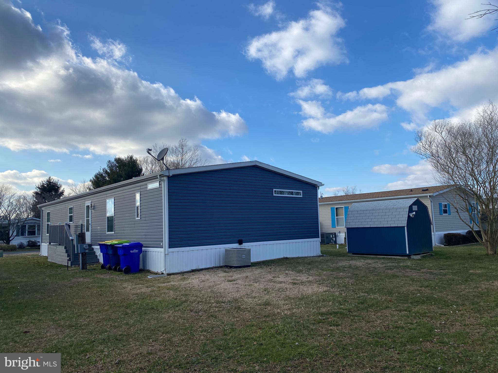 22 BRISTOL WAY 55821
