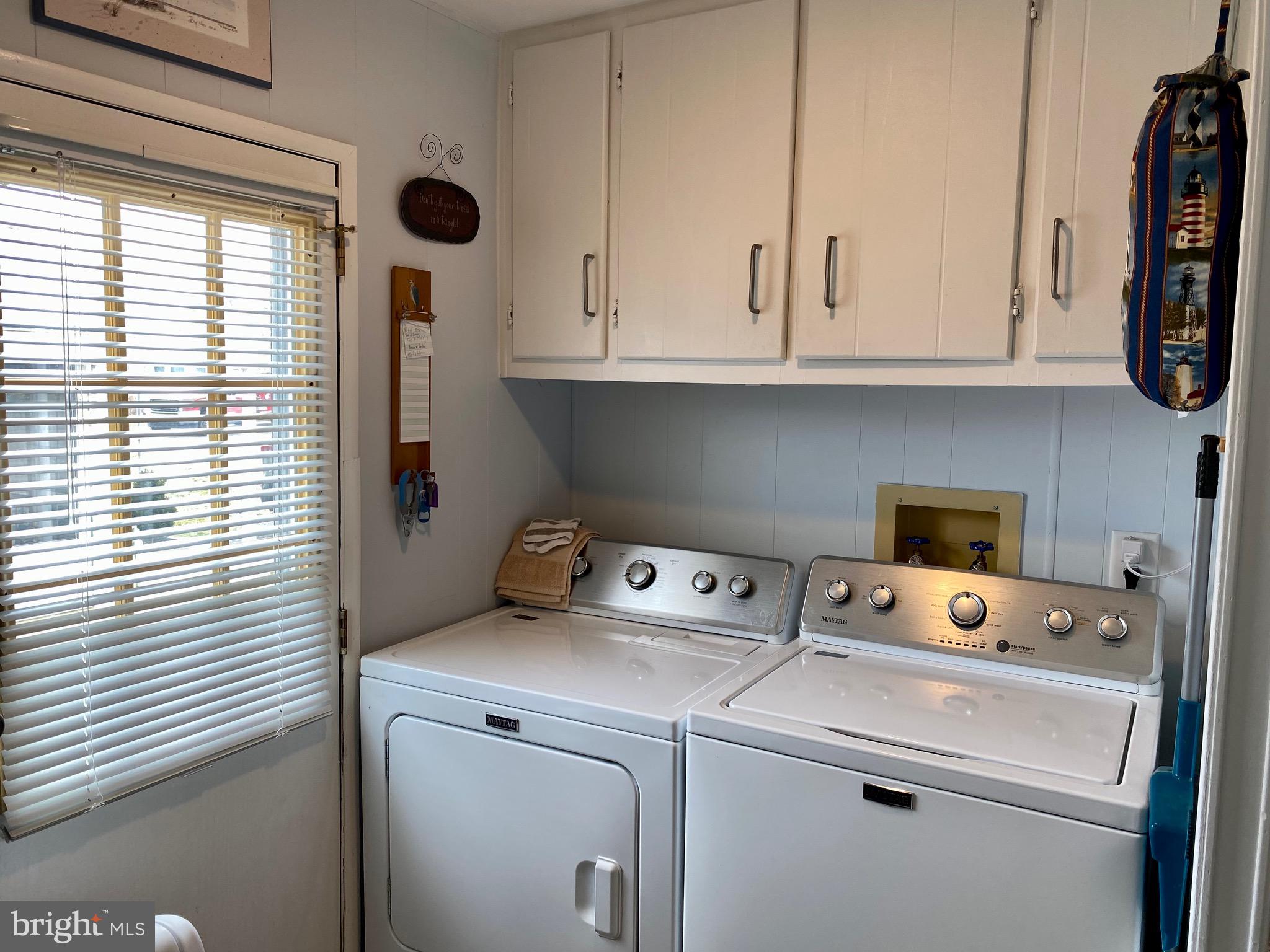 21787 D ST 13592