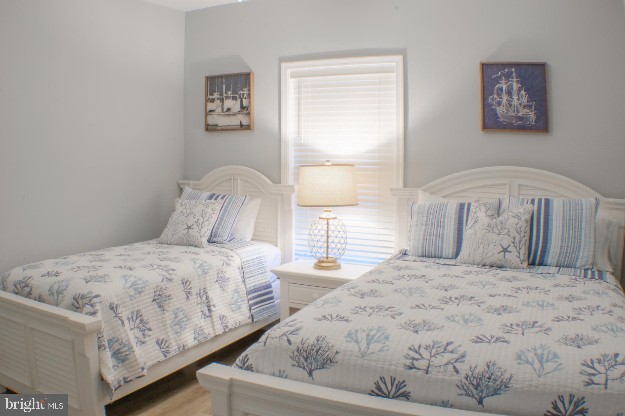 33130 N VILLAGE LOOP 3-303