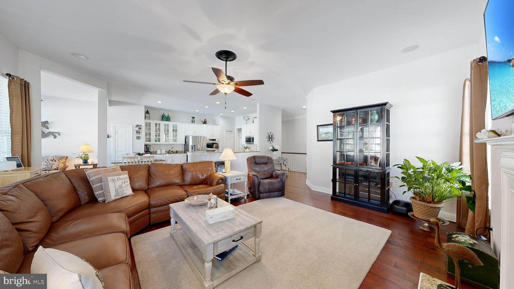 23667 HERRING REACH COURT
