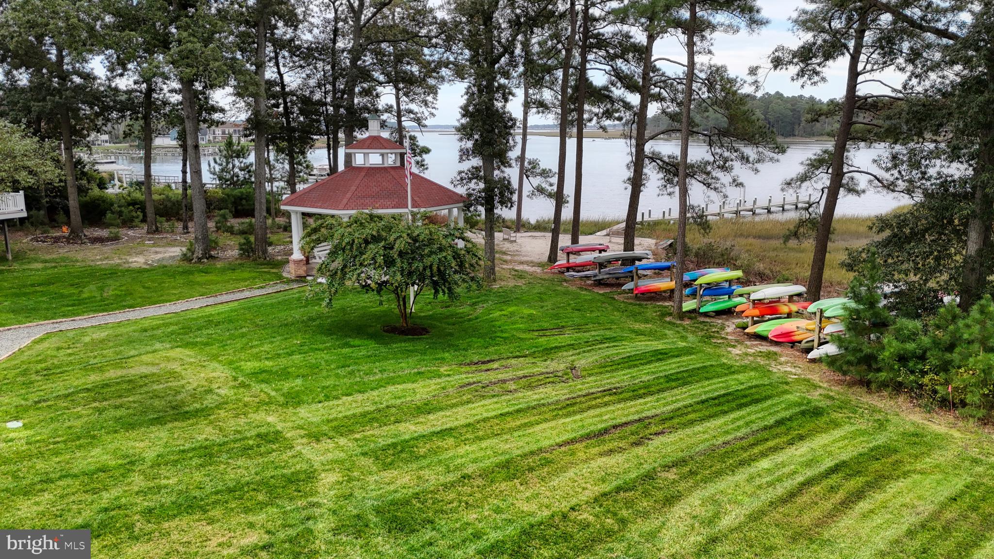 23667 HERRING REACH COURT