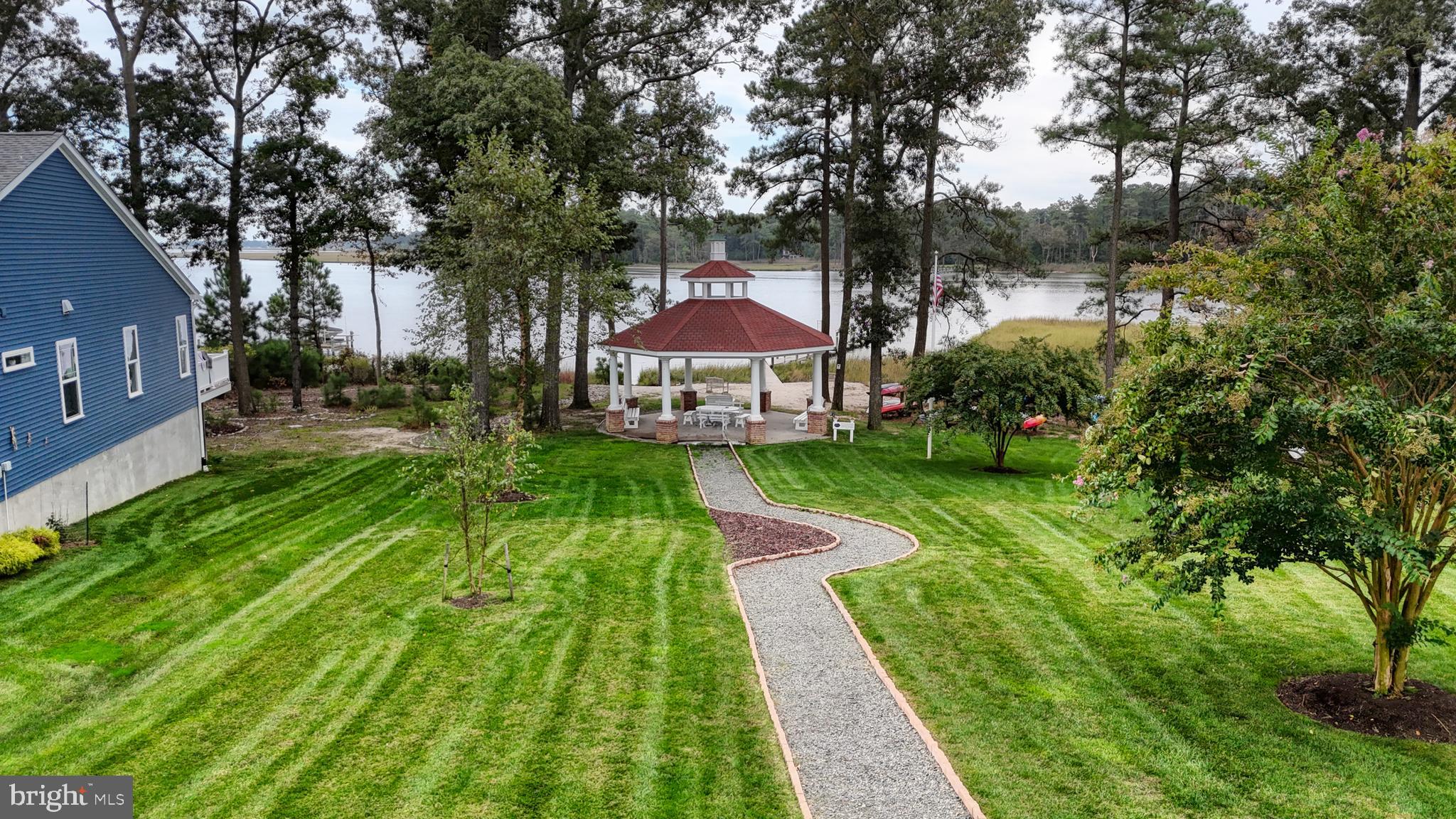 23667 HERRING REACH COURT