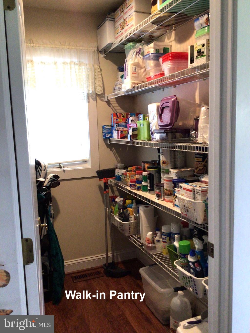 206 HERONWOOD LANE