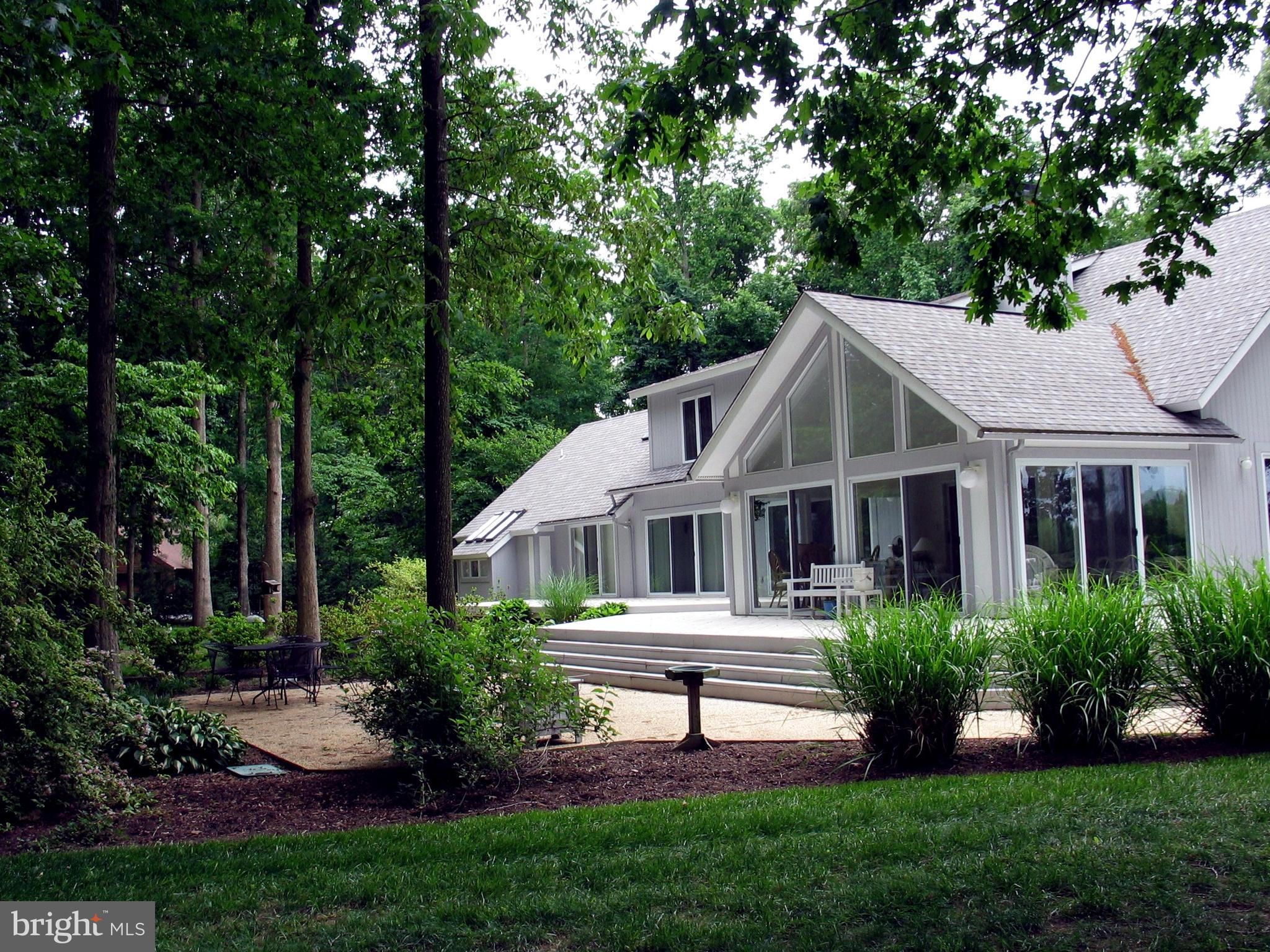 206 HERONWOOD LANE