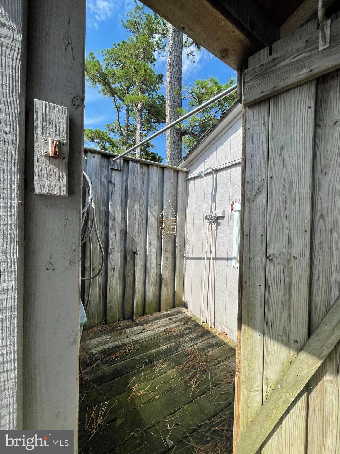 27360 GROVE CIRCLE ROAD 5688