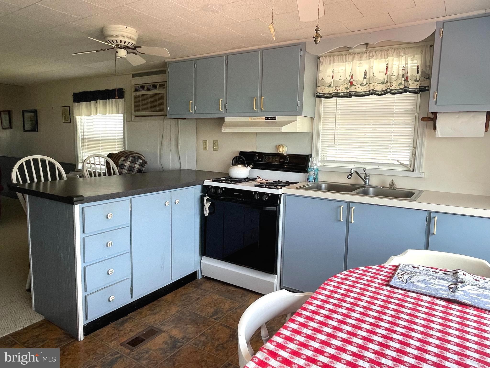 27360 GROVE CIRCLE ROAD 5688
