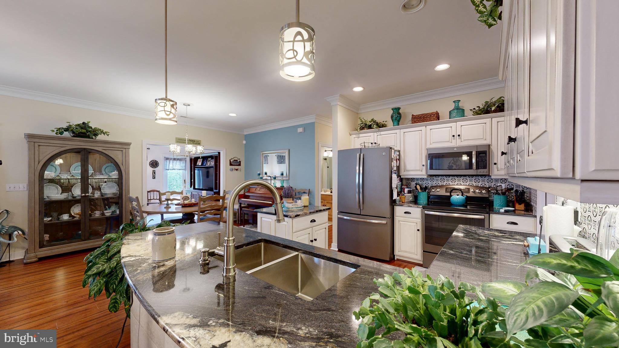 29 SILVERBERRY STREET 88