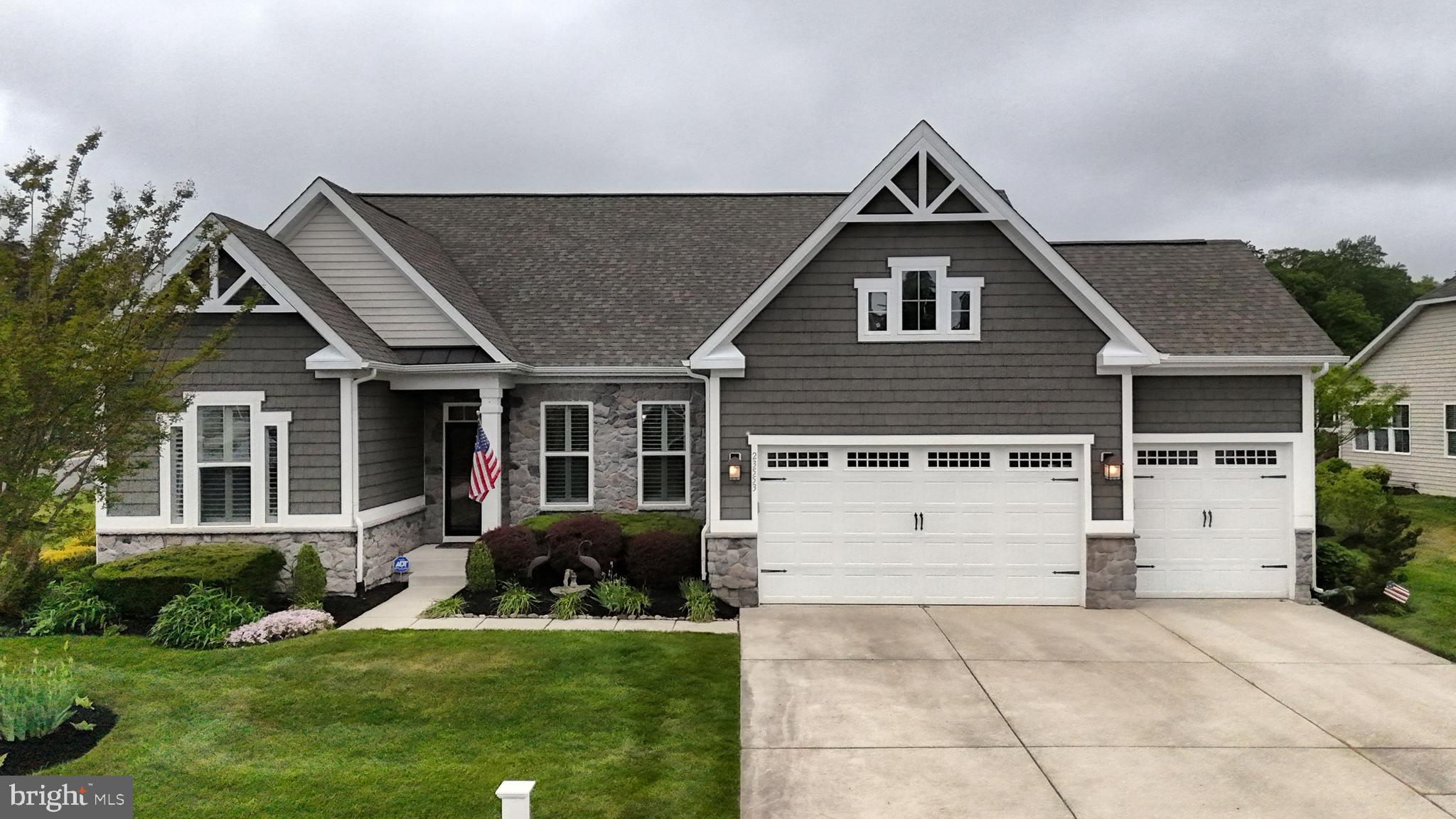 23553 CANOE COURT