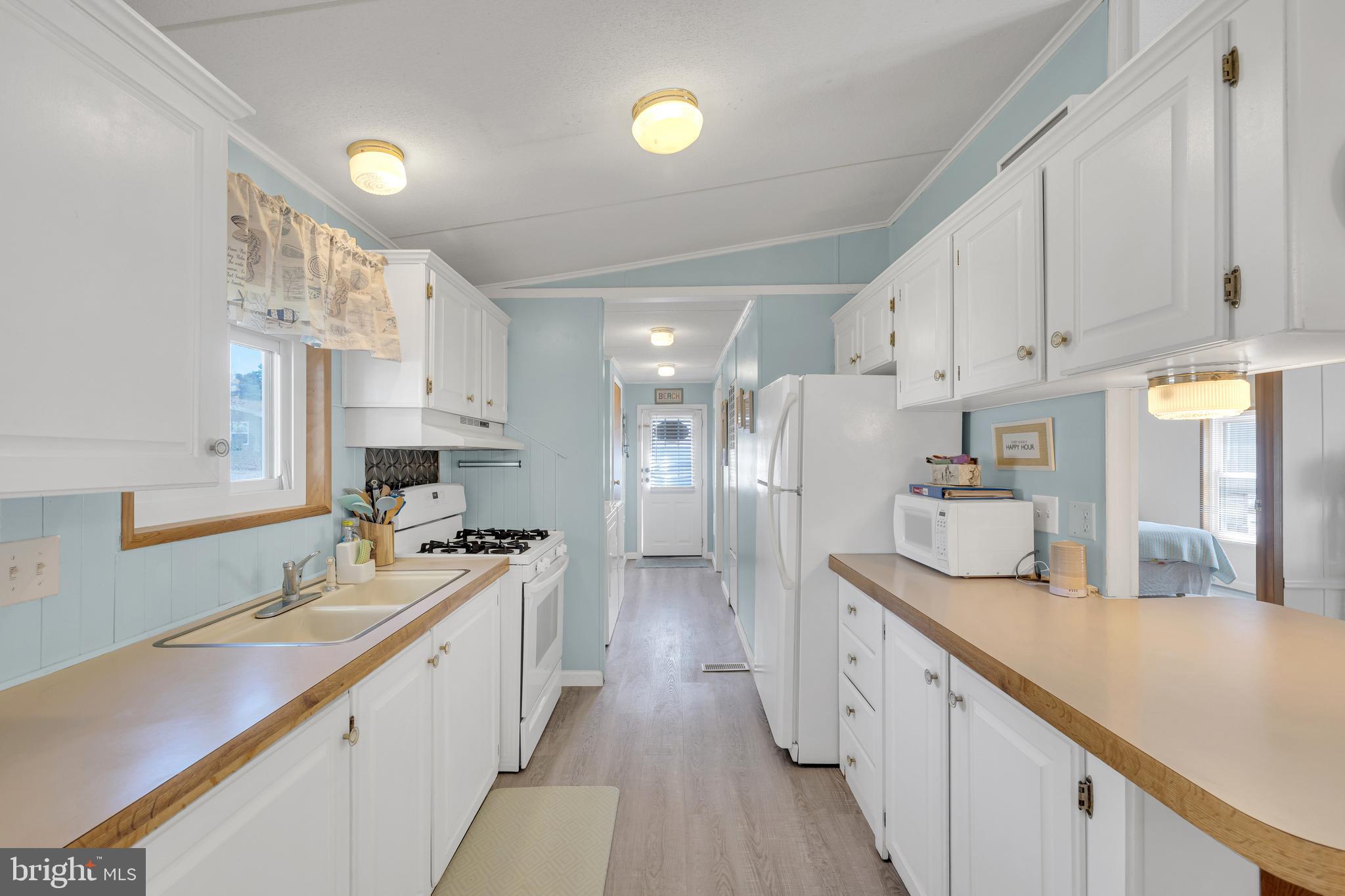 27174 ANGEL WING LANE 5865