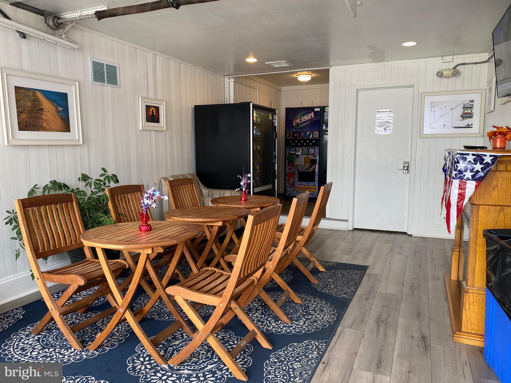 1 READ AVENUE 303D