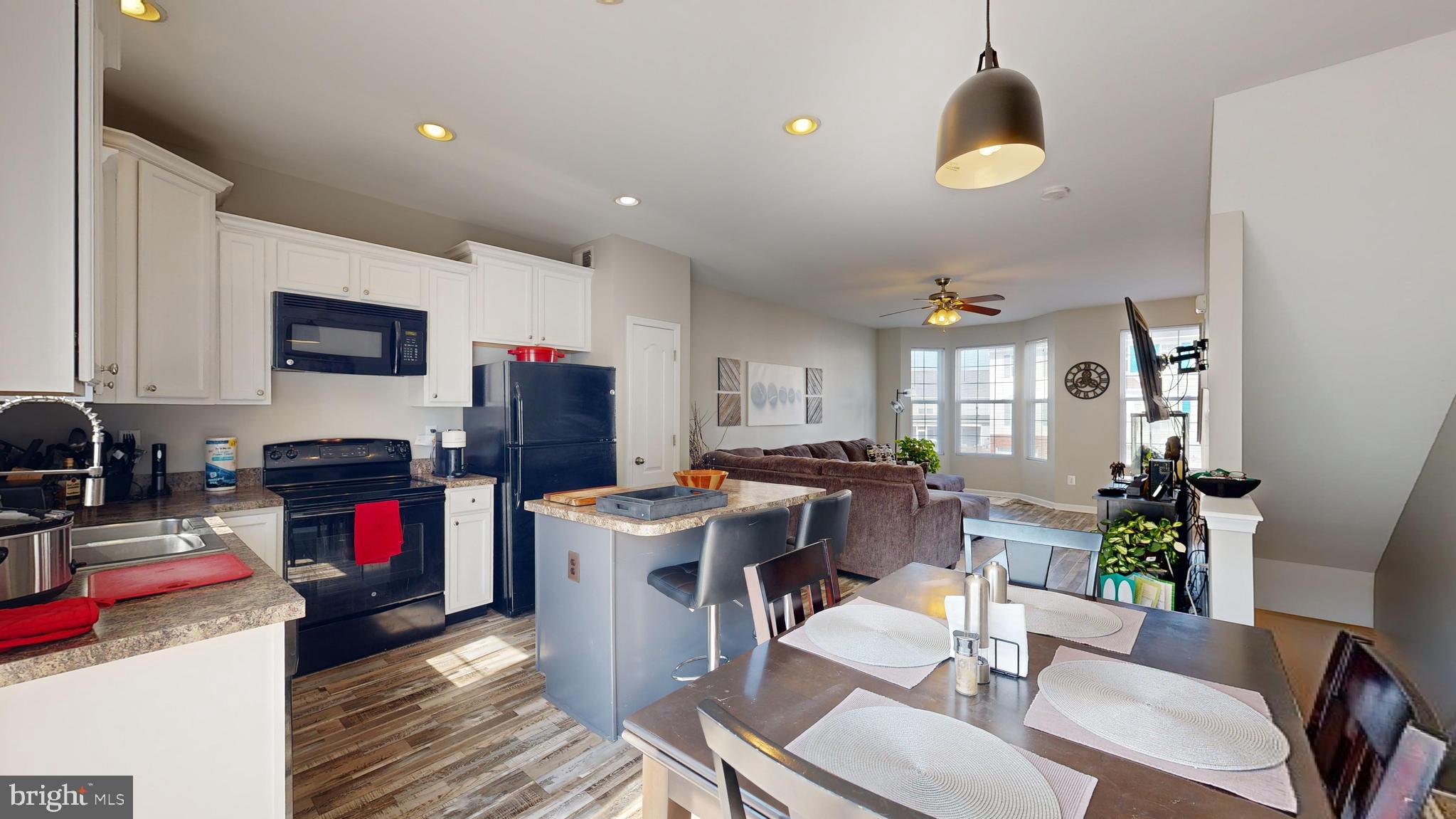 20643 E ALBERMARLE