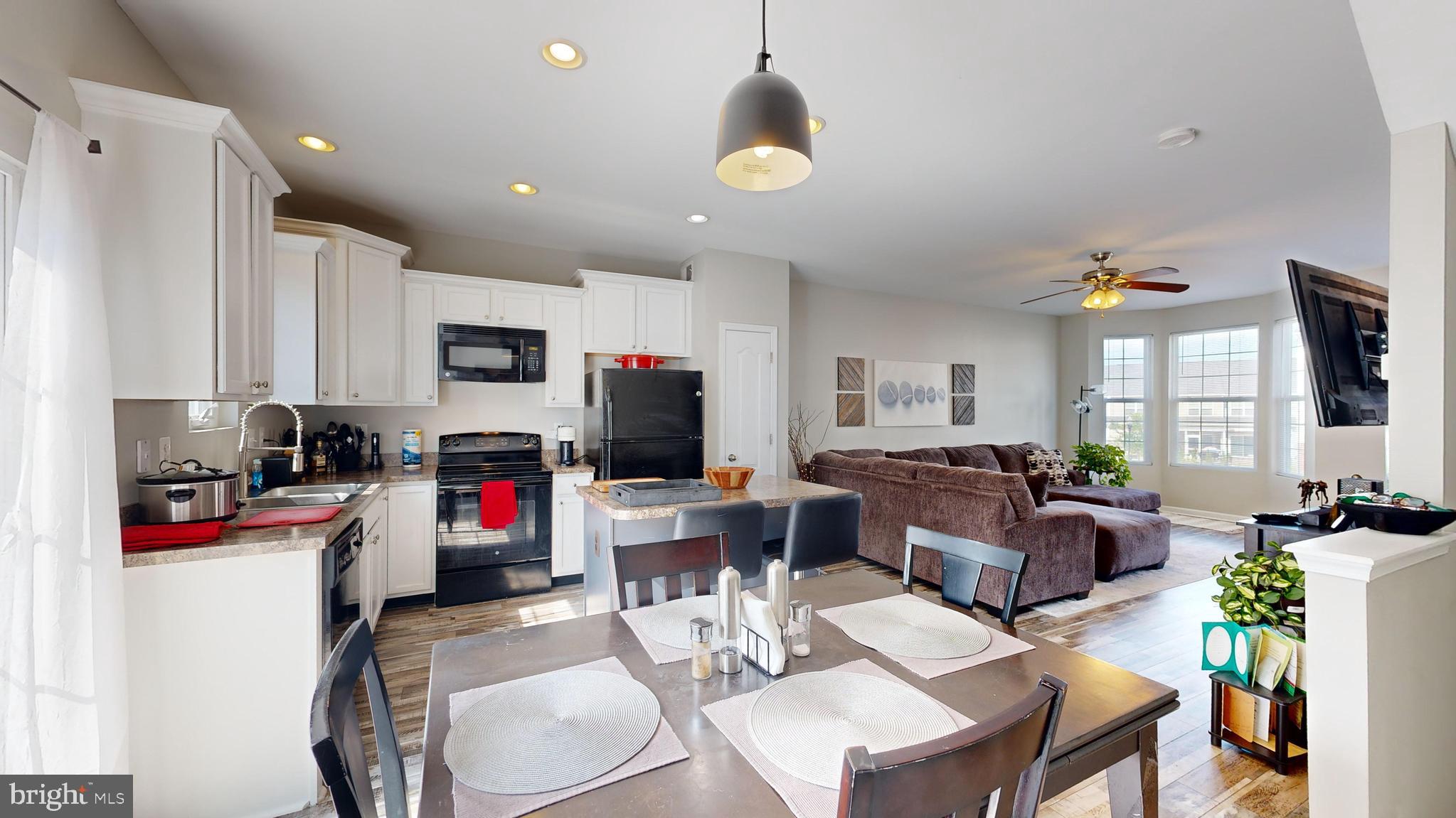 20643 E ALBERMARLE