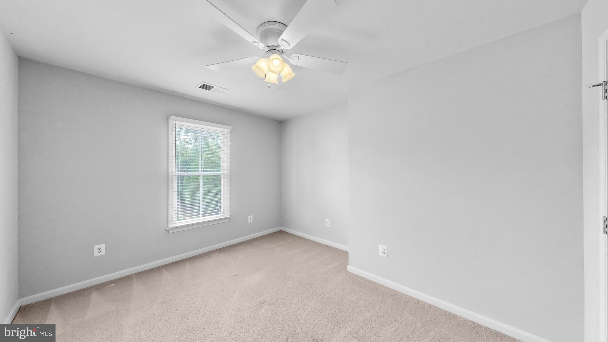 33114 AMBLING WAY 60