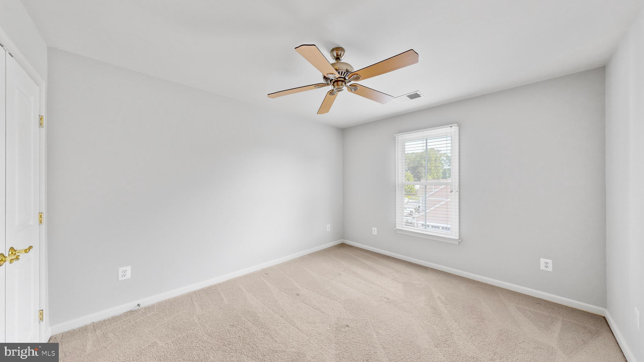 33114 AMBLING WAY 60