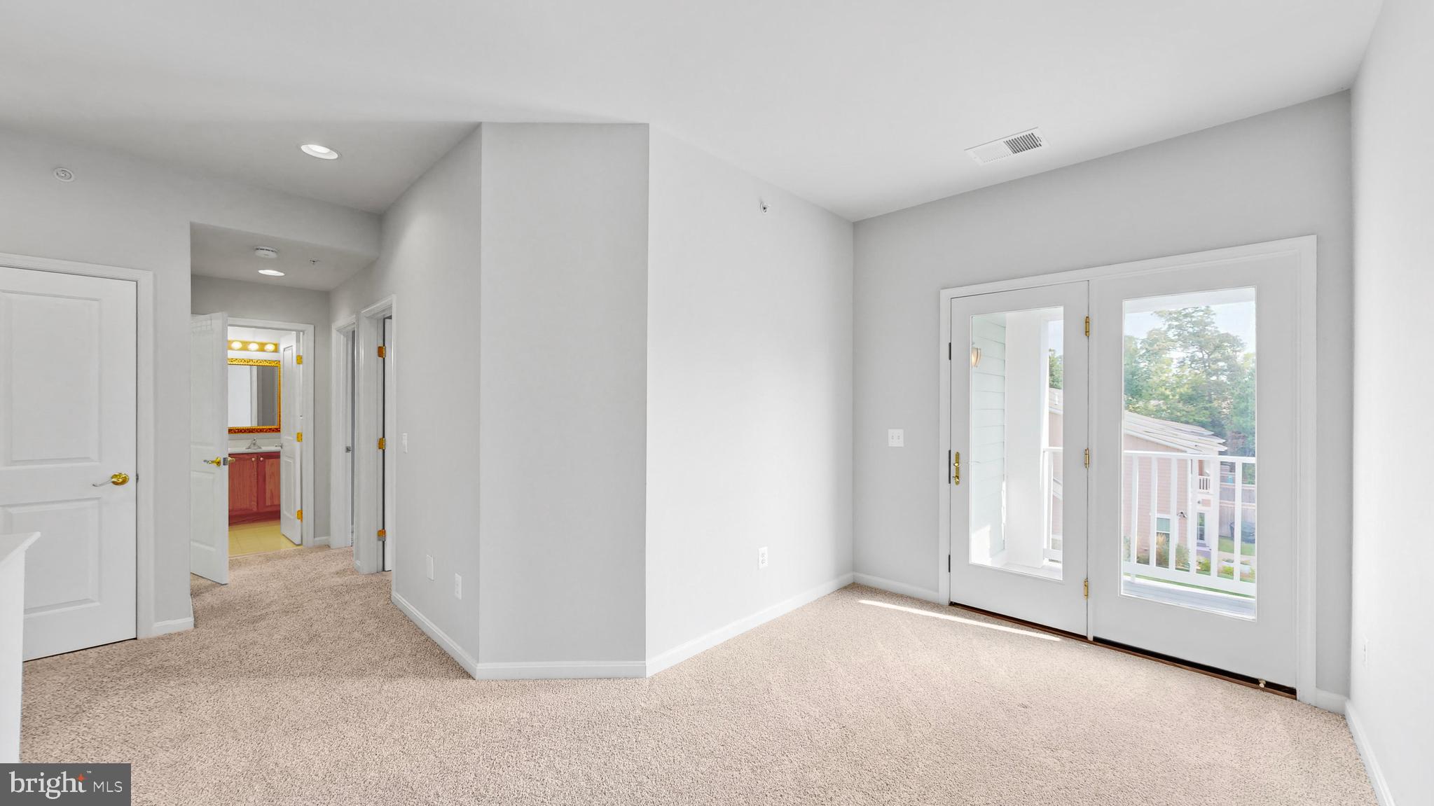 33114 AMBLING WAY 60