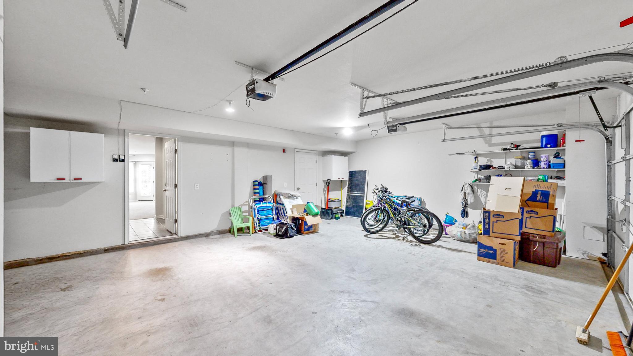 33114 AMBLING WAY 60