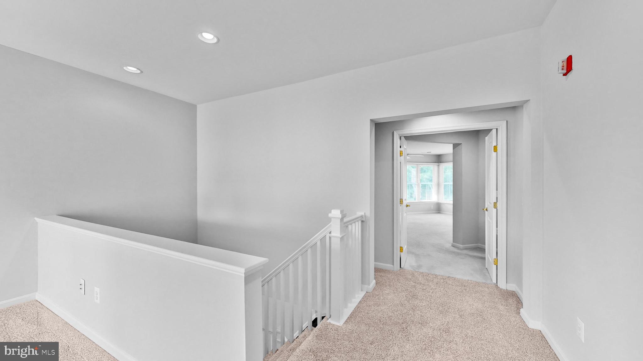 33114 AMBLING WAY 60