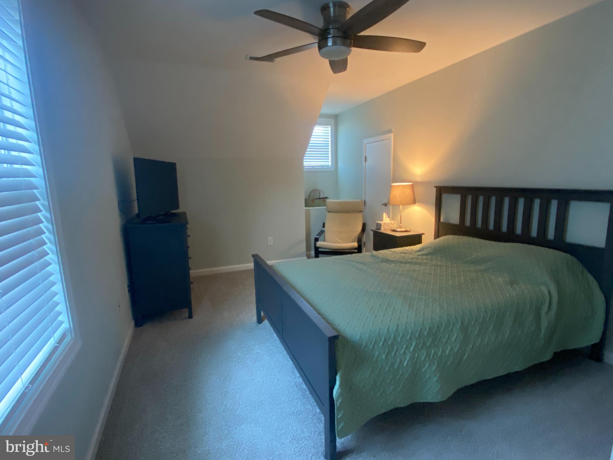 31033 BOAT YARD ROAD 1