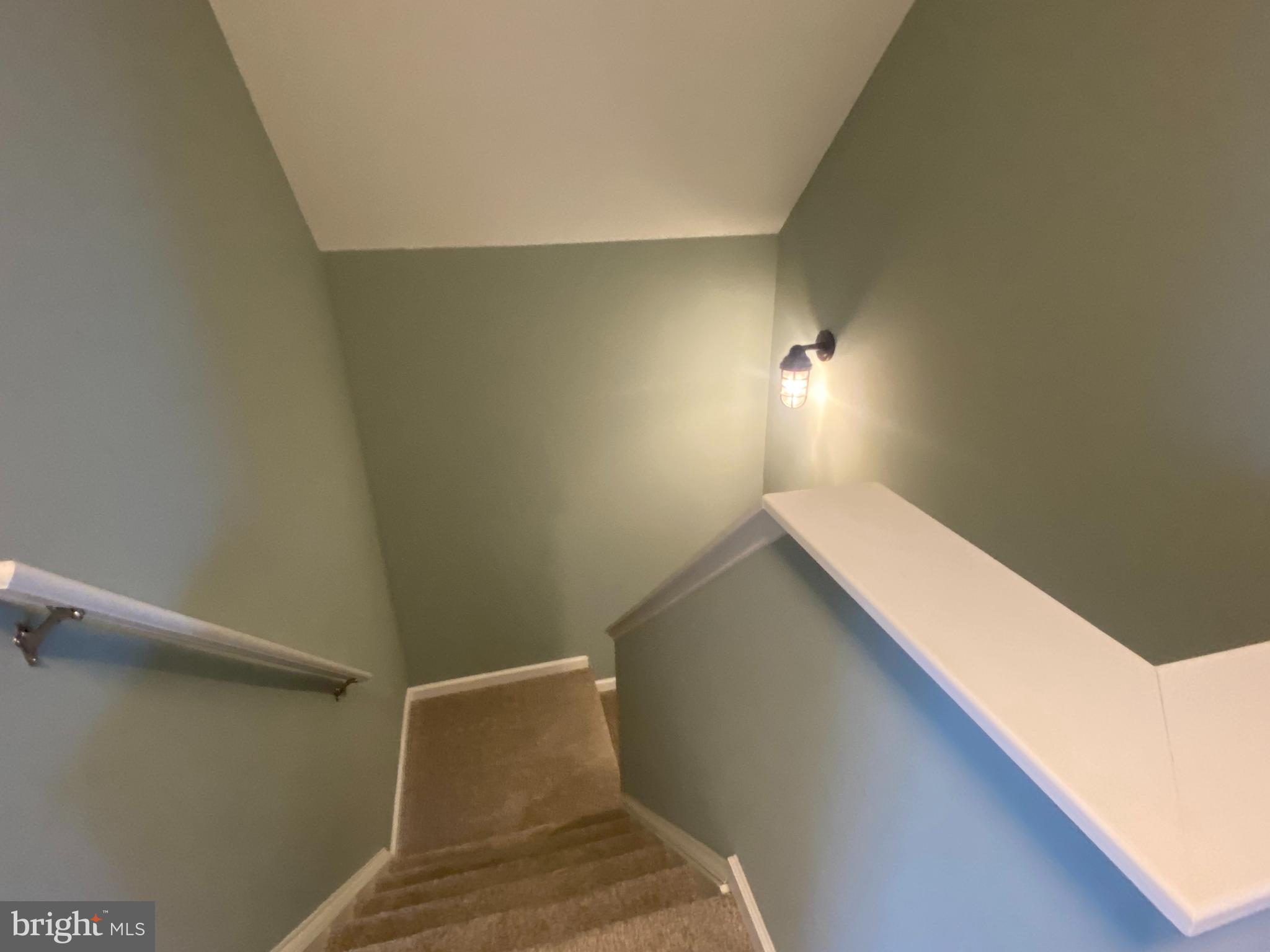 31033 BOAT YARD ROAD 1