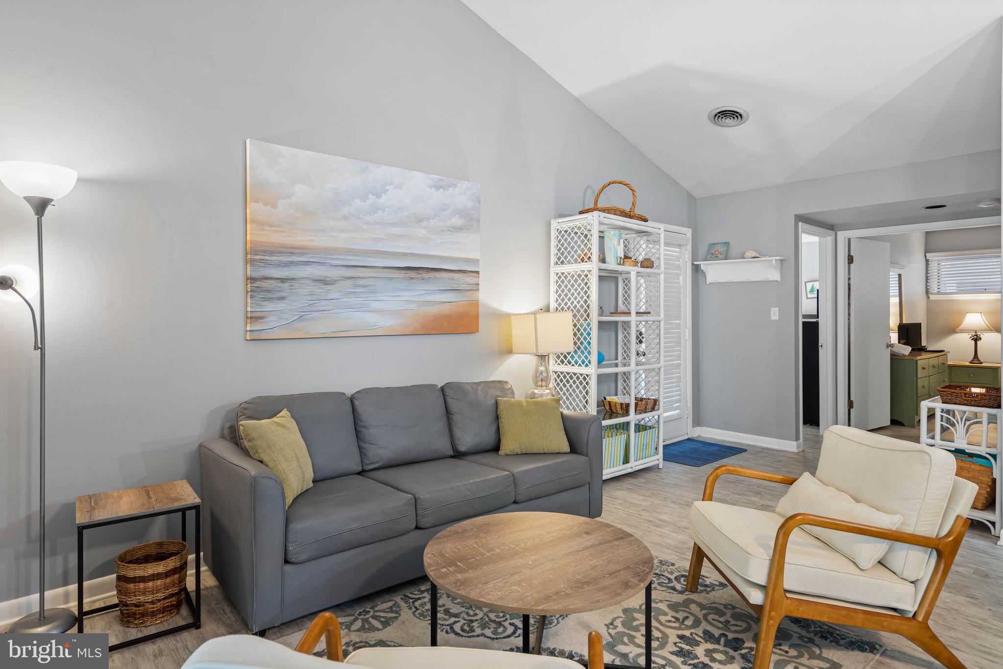 39452 WOODLAND COURT 6801
