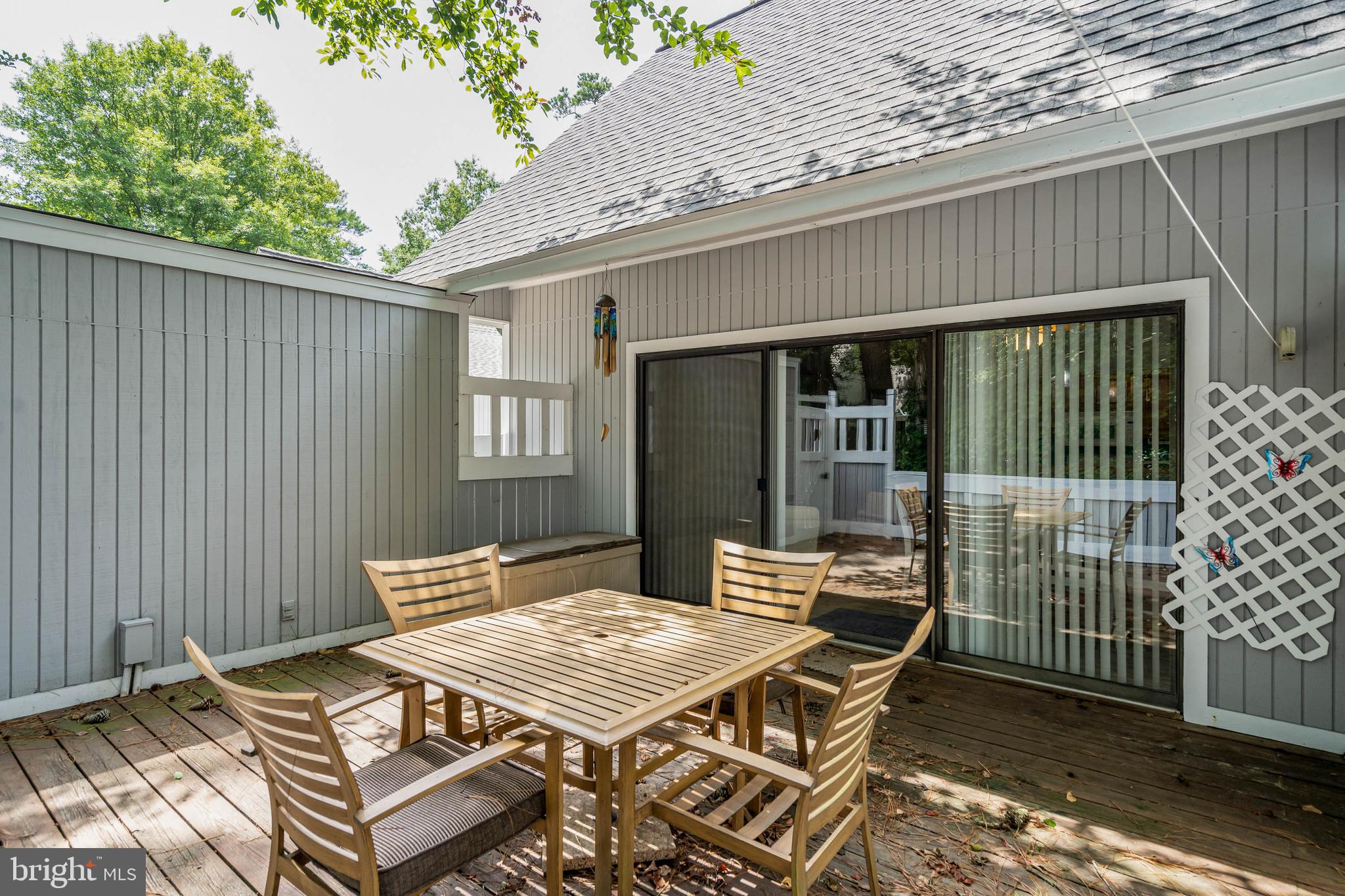 39452 WOODLAND COURT 6801