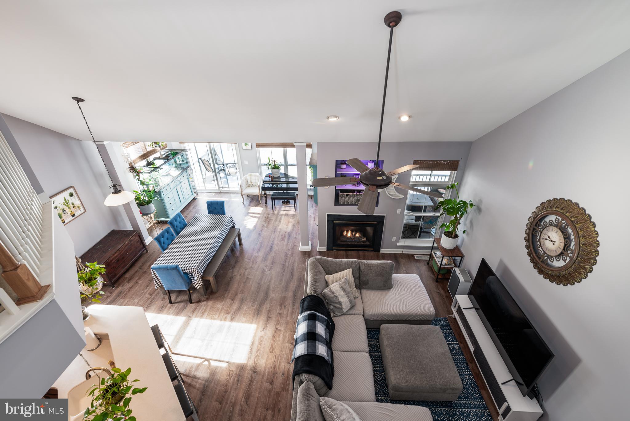 37043 TEAL COURT