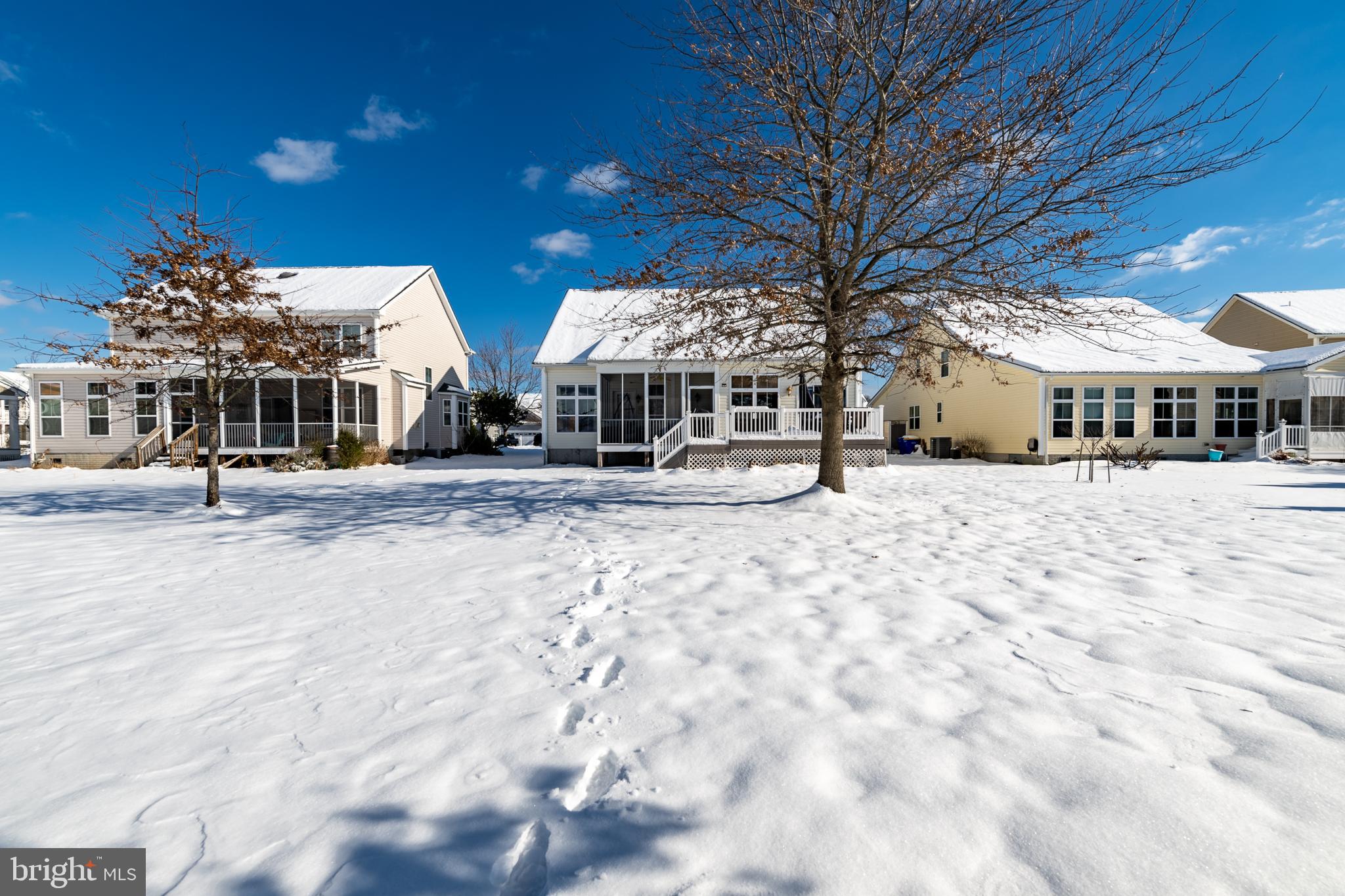 37043 TEAL COURT