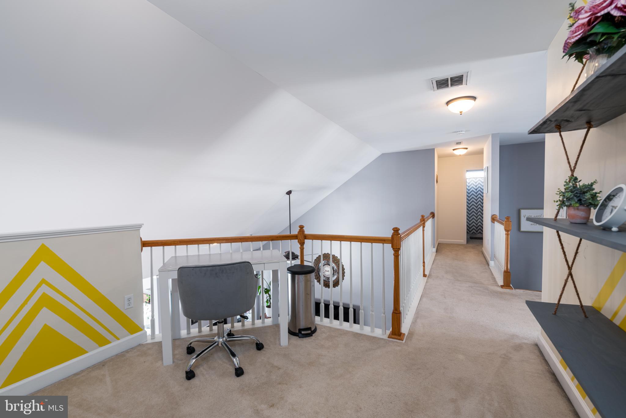 37043 TEAL COURT