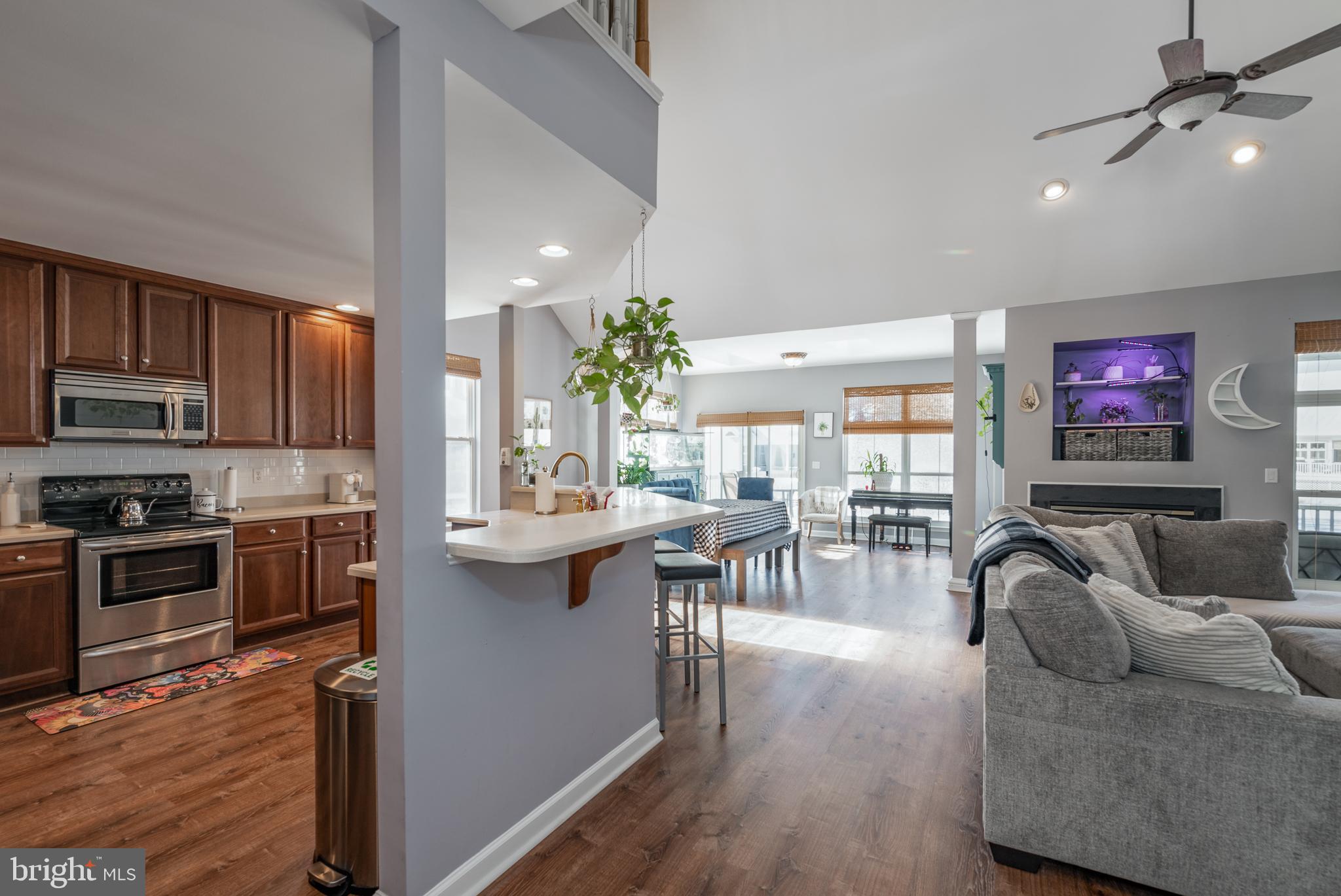 37043 TEAL COURT