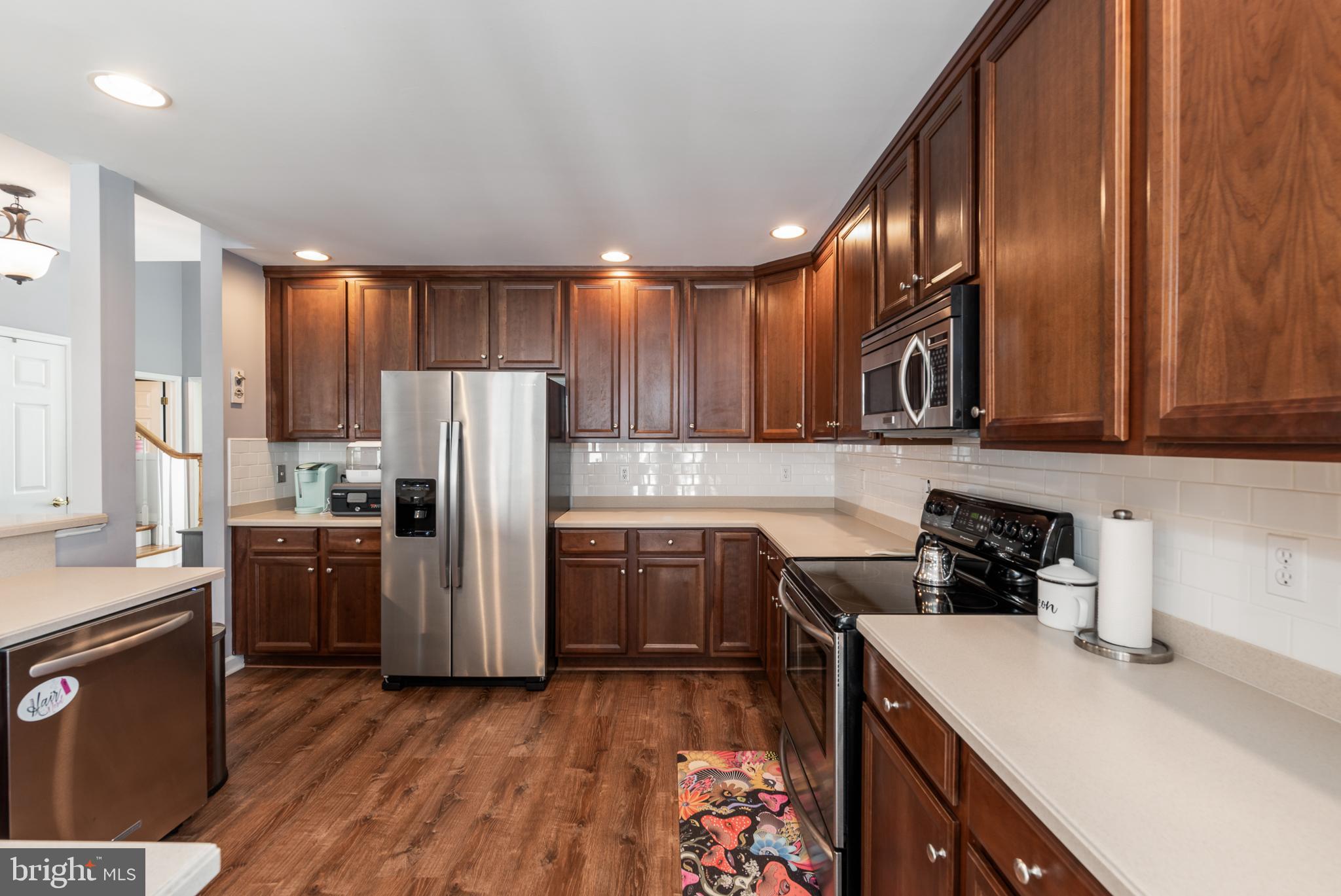 37043 TEAL COURT