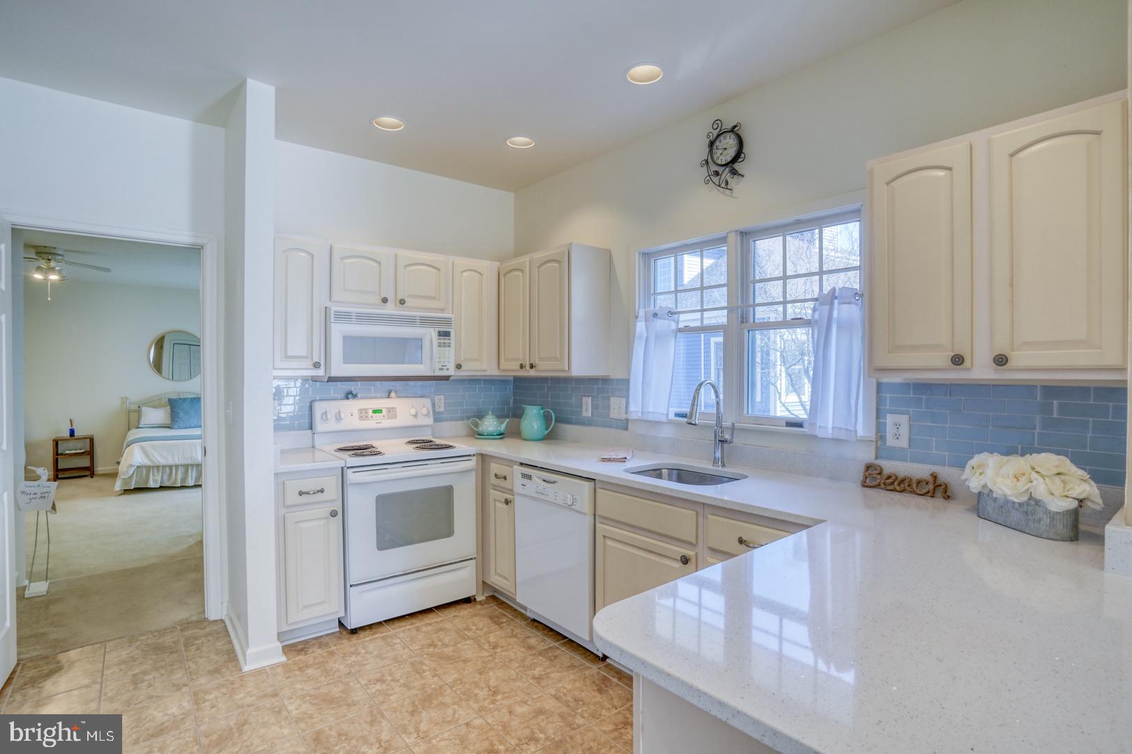 37329 LEE LANE C-4