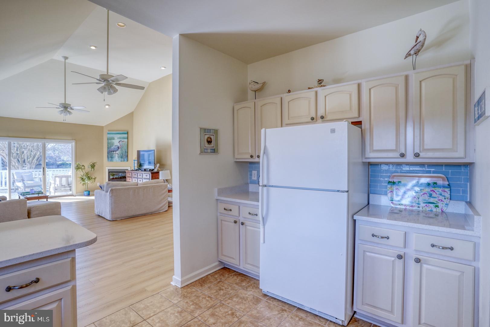 37329 LEE LANE C-4