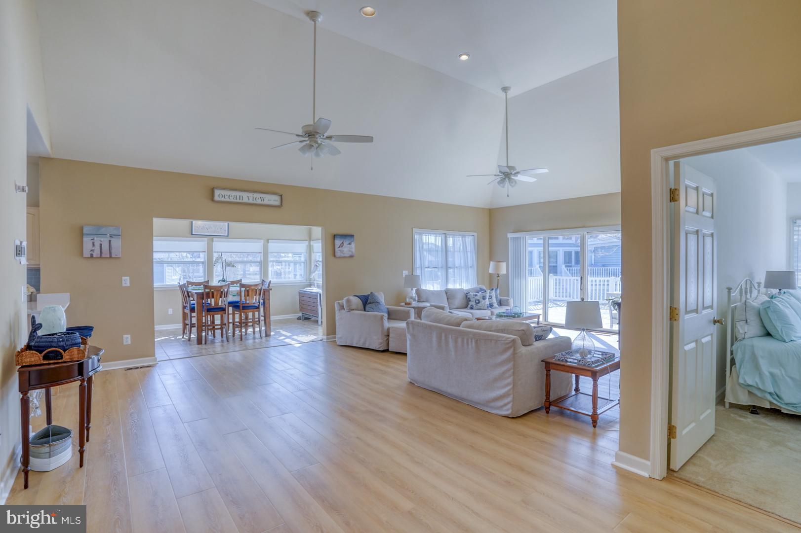 37329 LEE LANE C-4