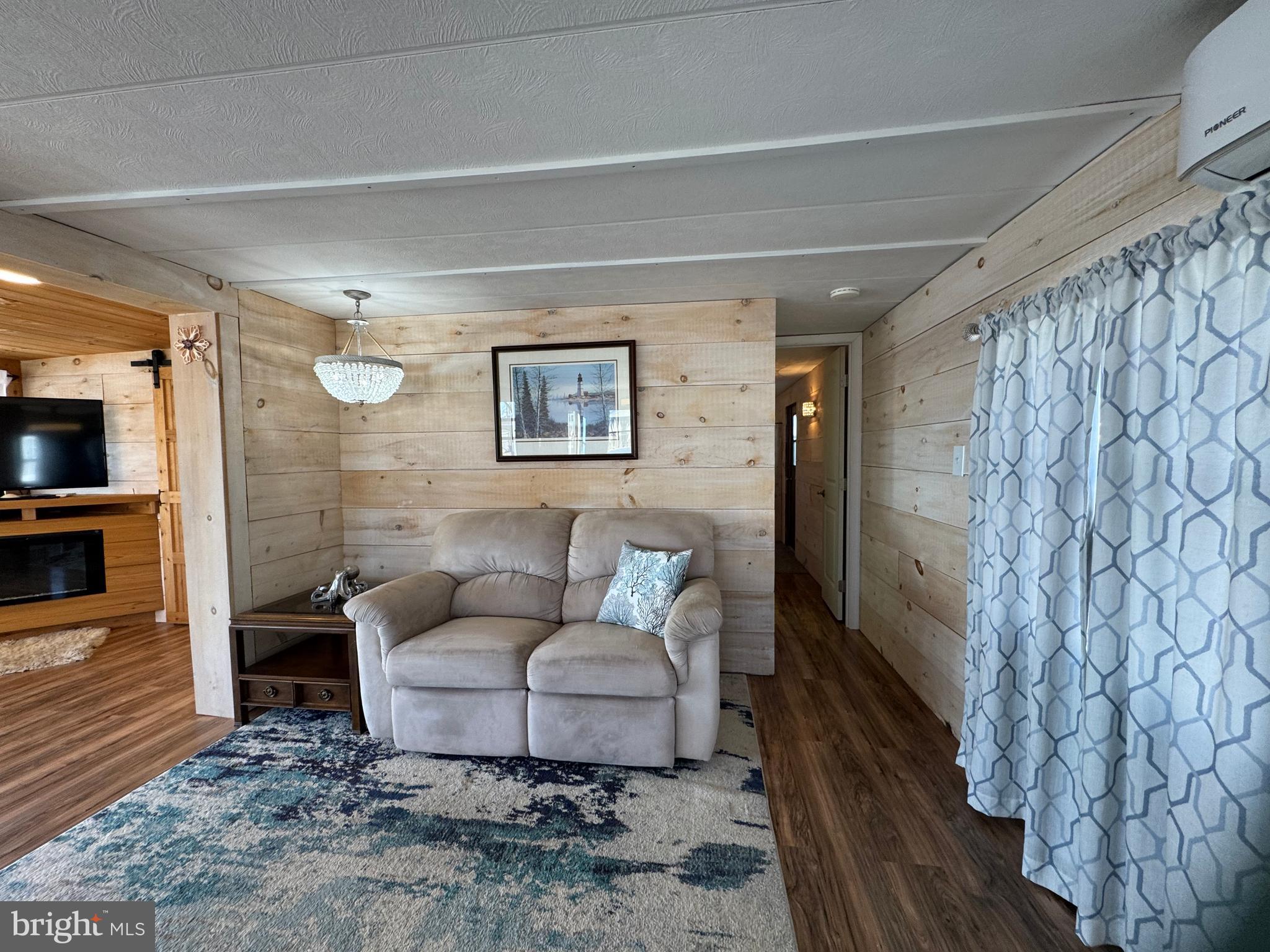 27543 WHELK LANE 9683