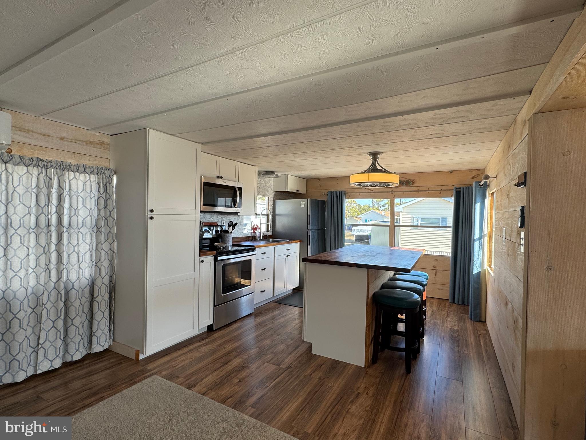27543 WHELK LANE 9683