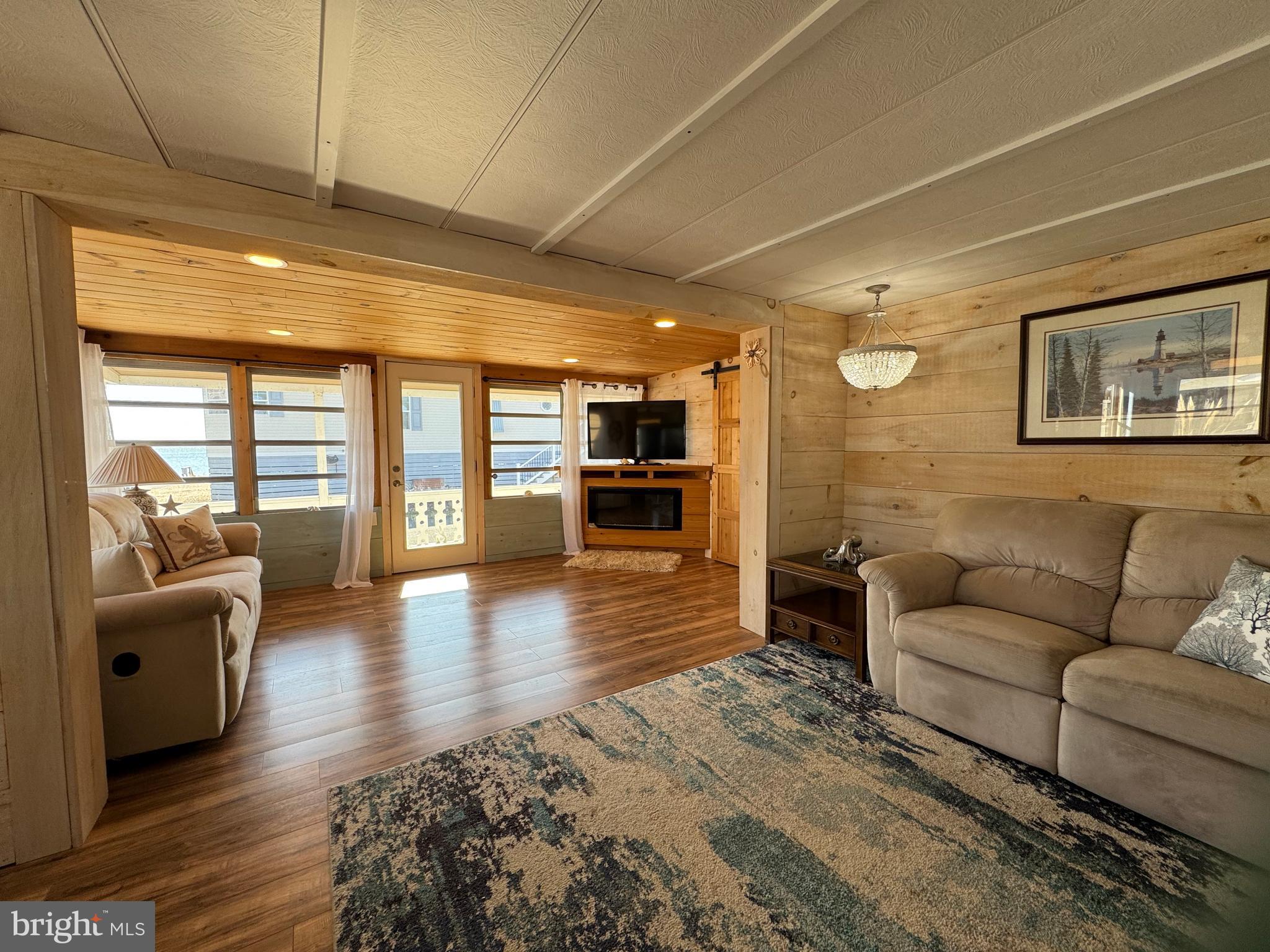 27543 WHELK LANE 9683