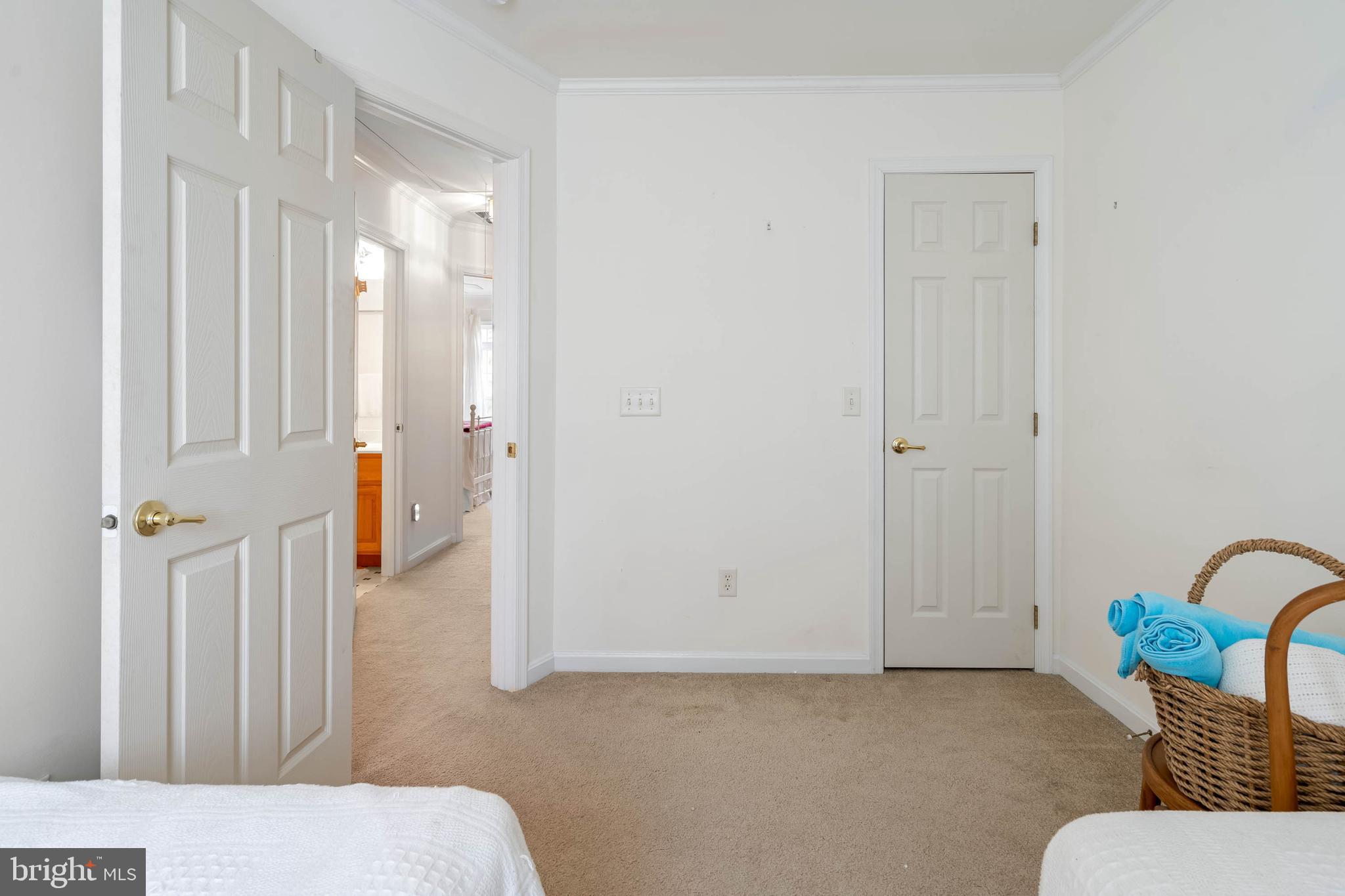 856 GARFIELD PARKWAY 856-B