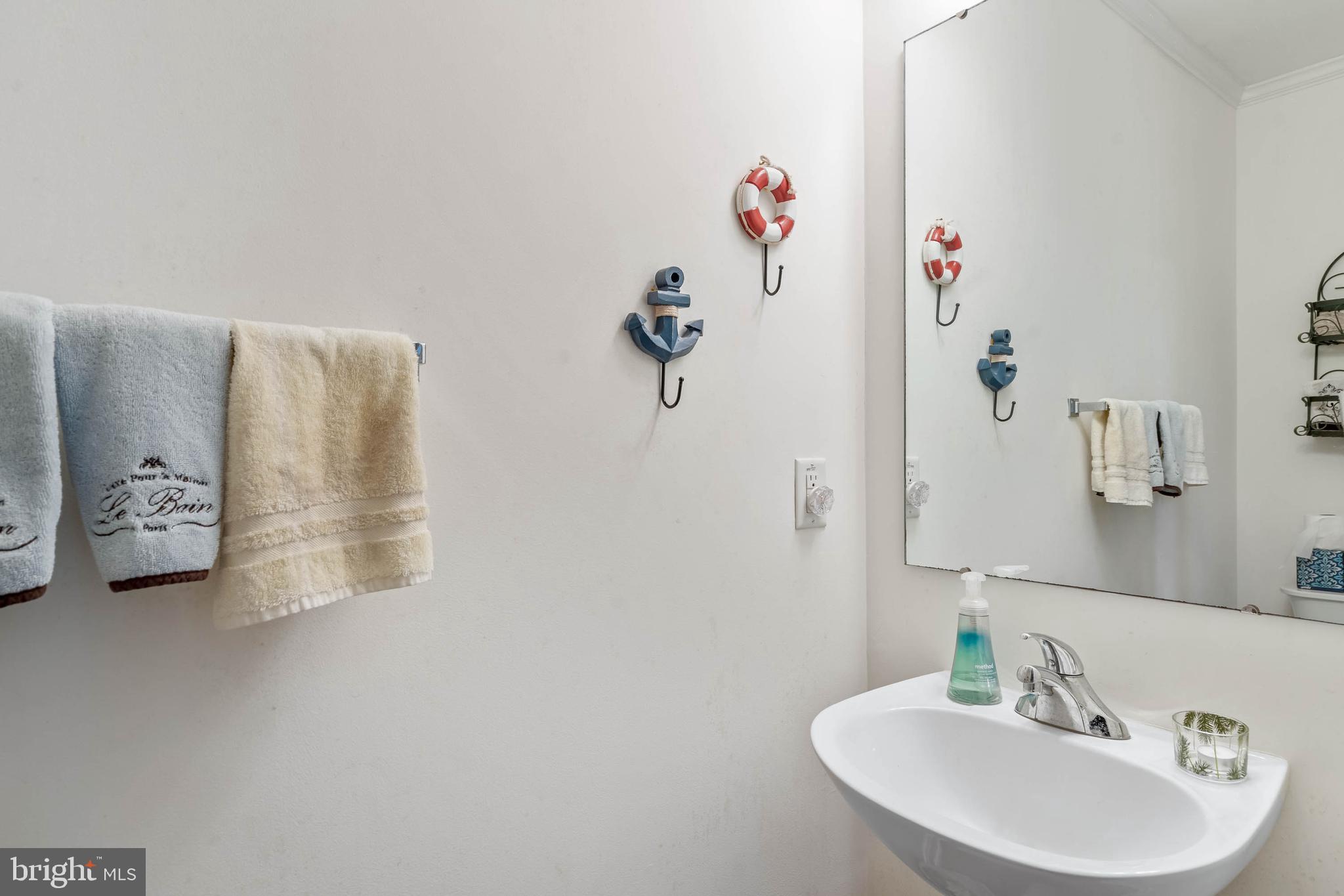 856 GARFIELD PARKWAY 856-B