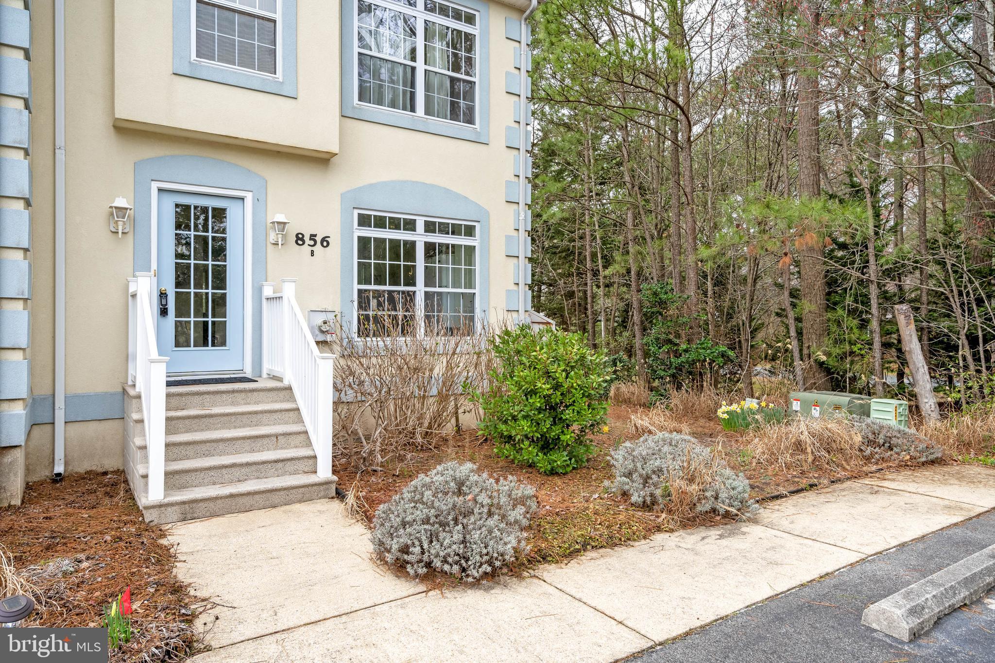 856 GARFIELD PARKWAY 856-B