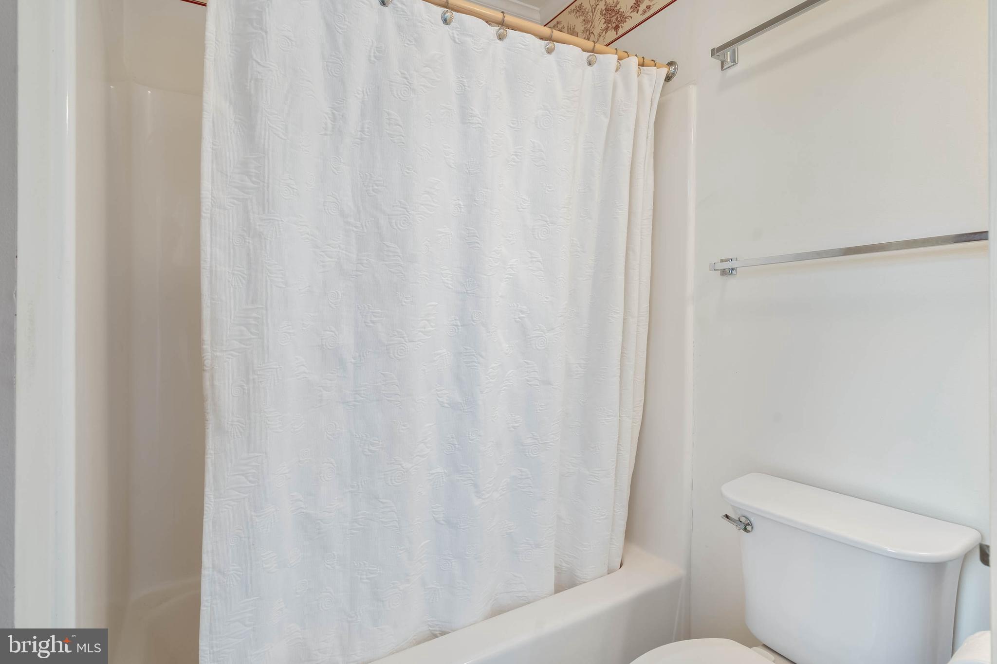 856 GARFIELD PARKWAY 856-B