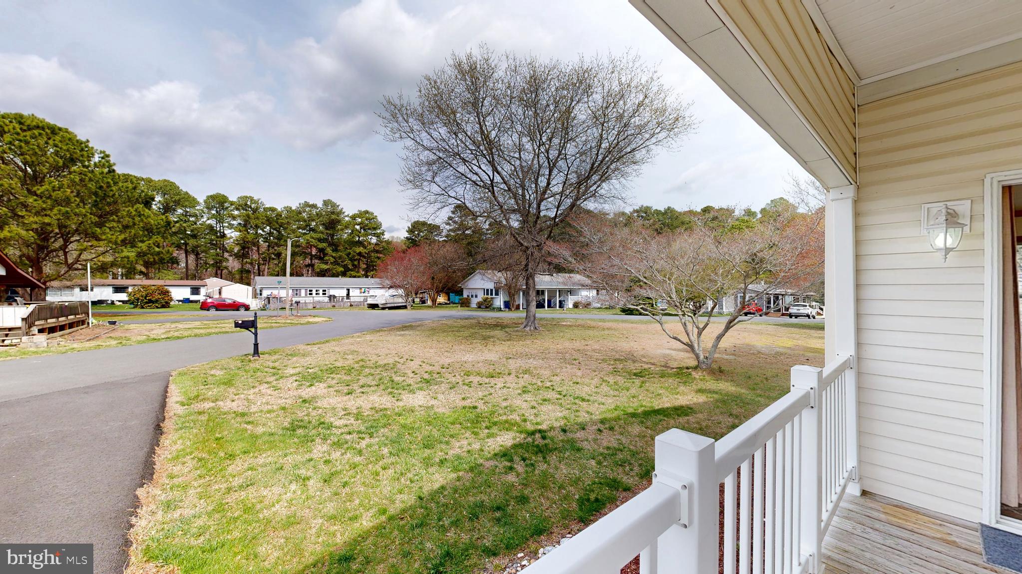 27113 CLIPPER ROAD 52505